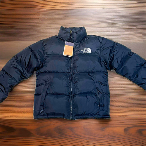 The north face black puffer - black,